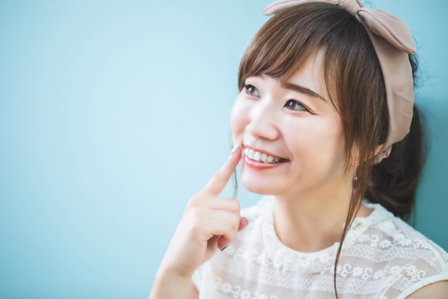 健康な歯で笑顔